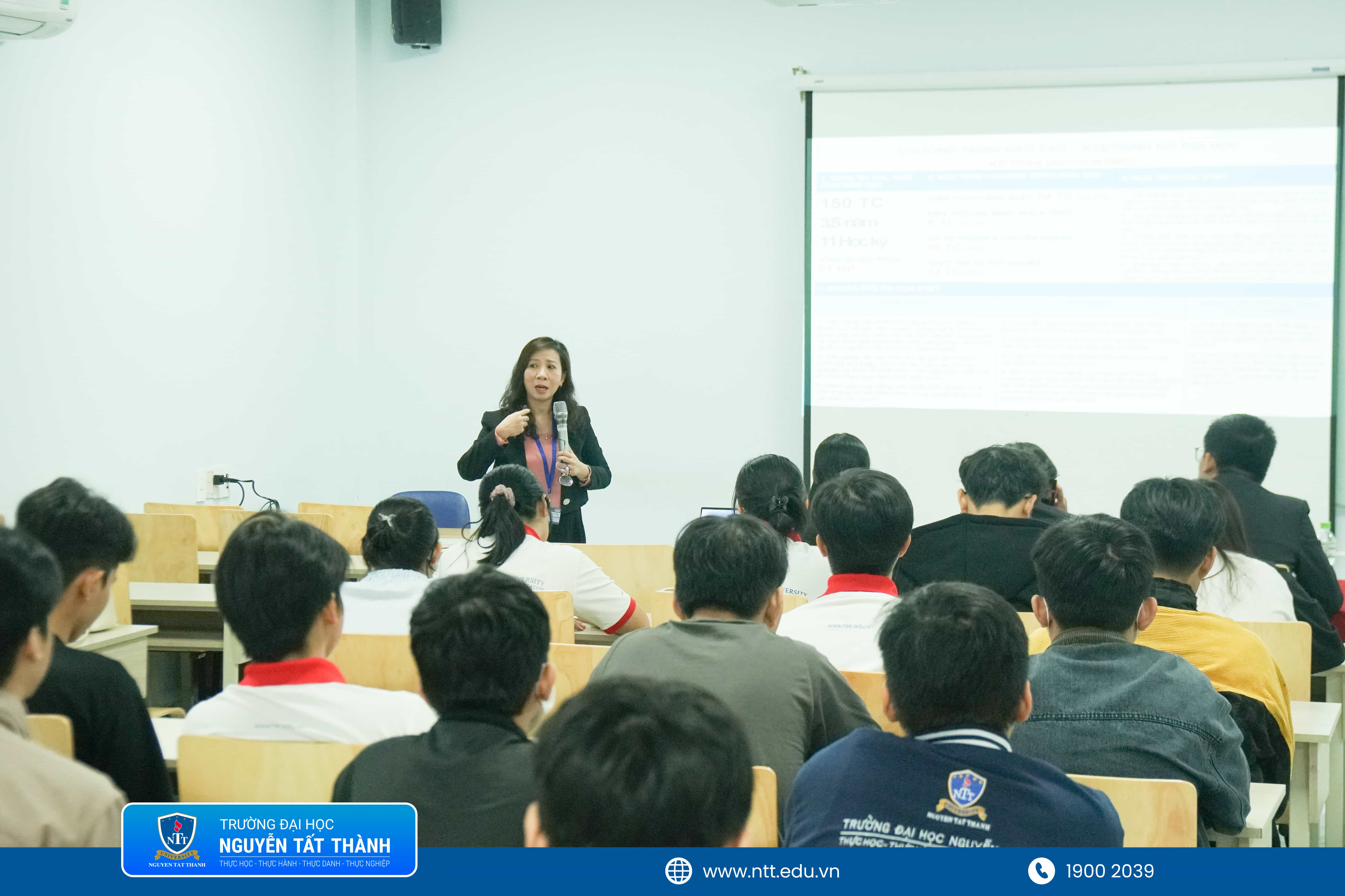 Orientation Day - QTKS - KT - LKT (4)-min