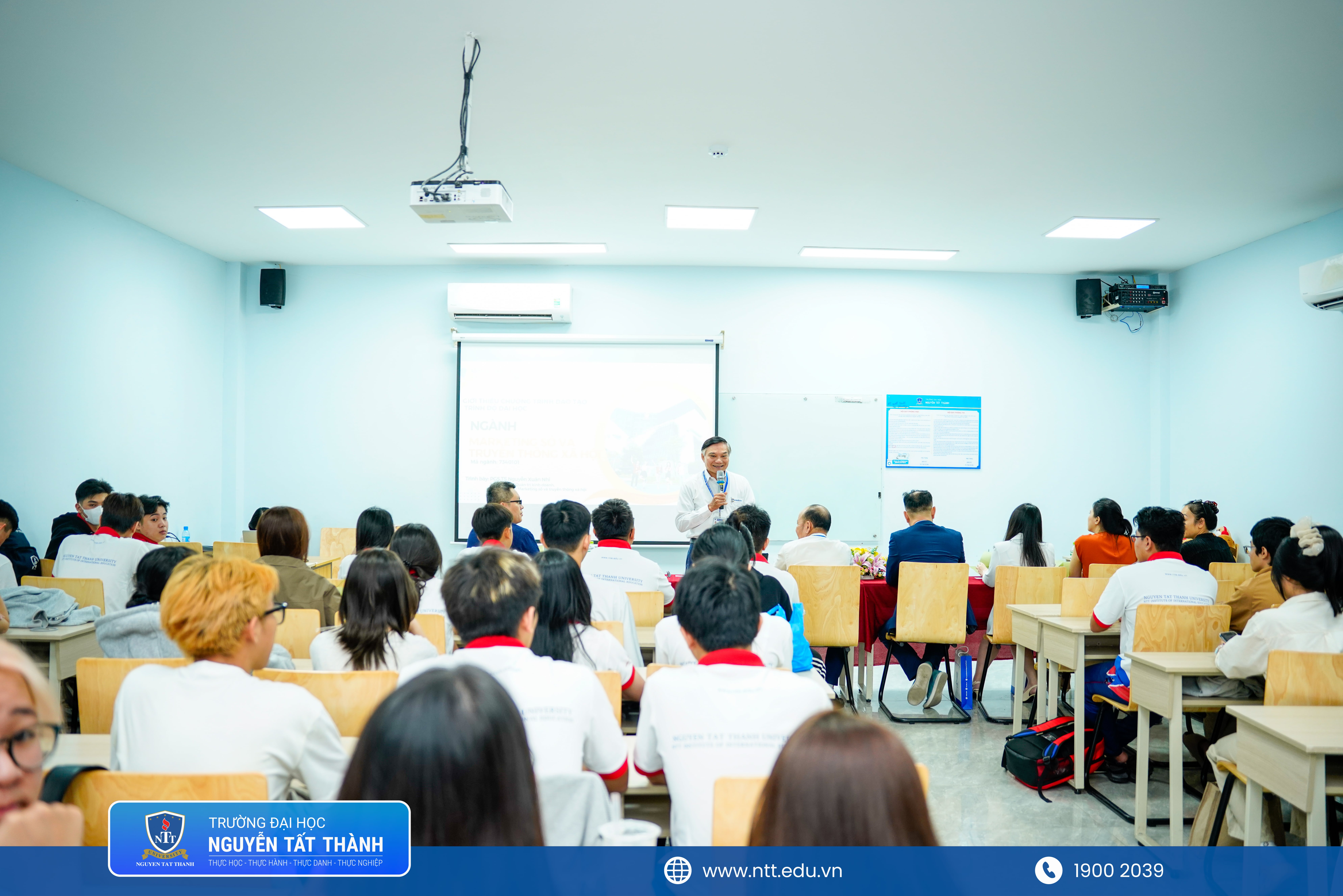 Orientation Day - IT - Oto (2)-min