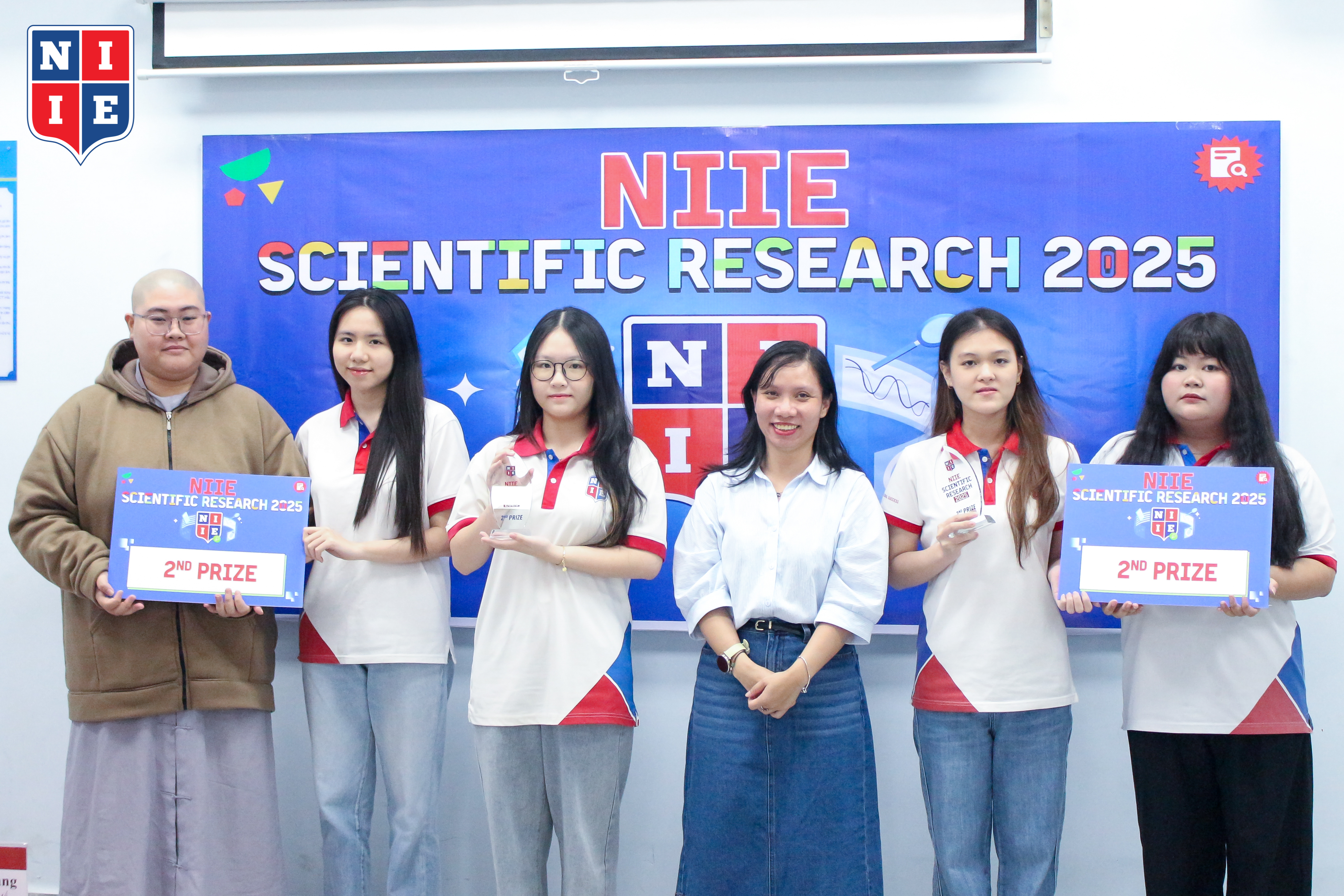 trao-giai-nkkh-2025 (4)