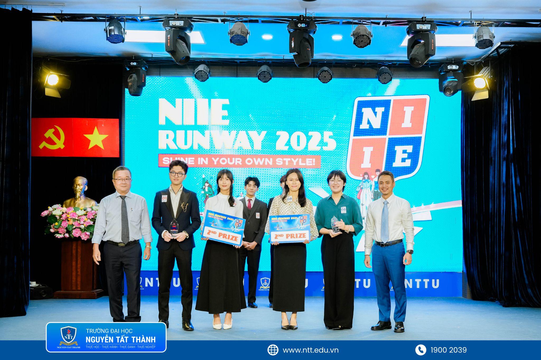 vong-chung-ket-niie-runway-2025 (13)