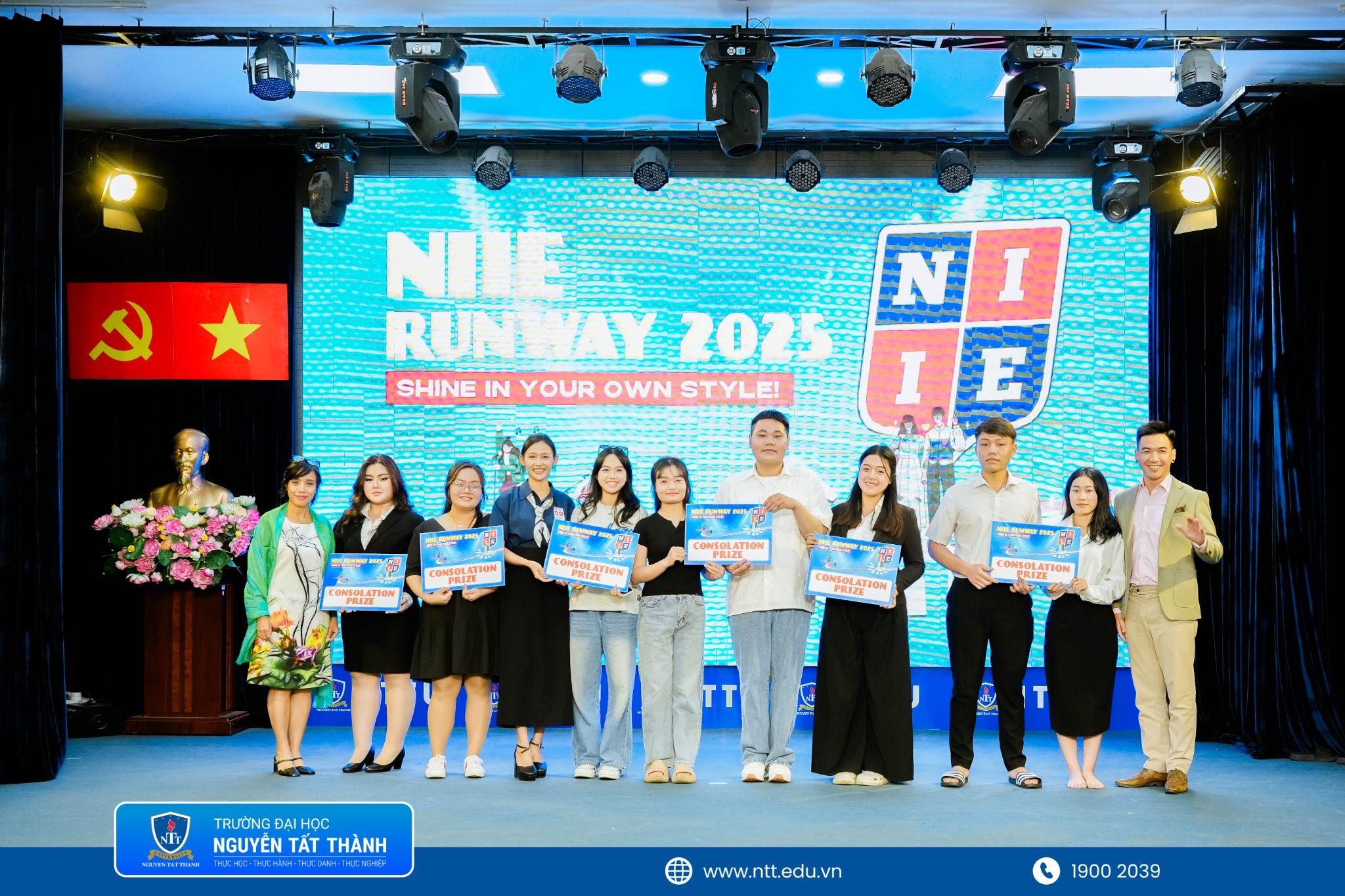 vong-chung-ket-niie-runway-2025 (15)