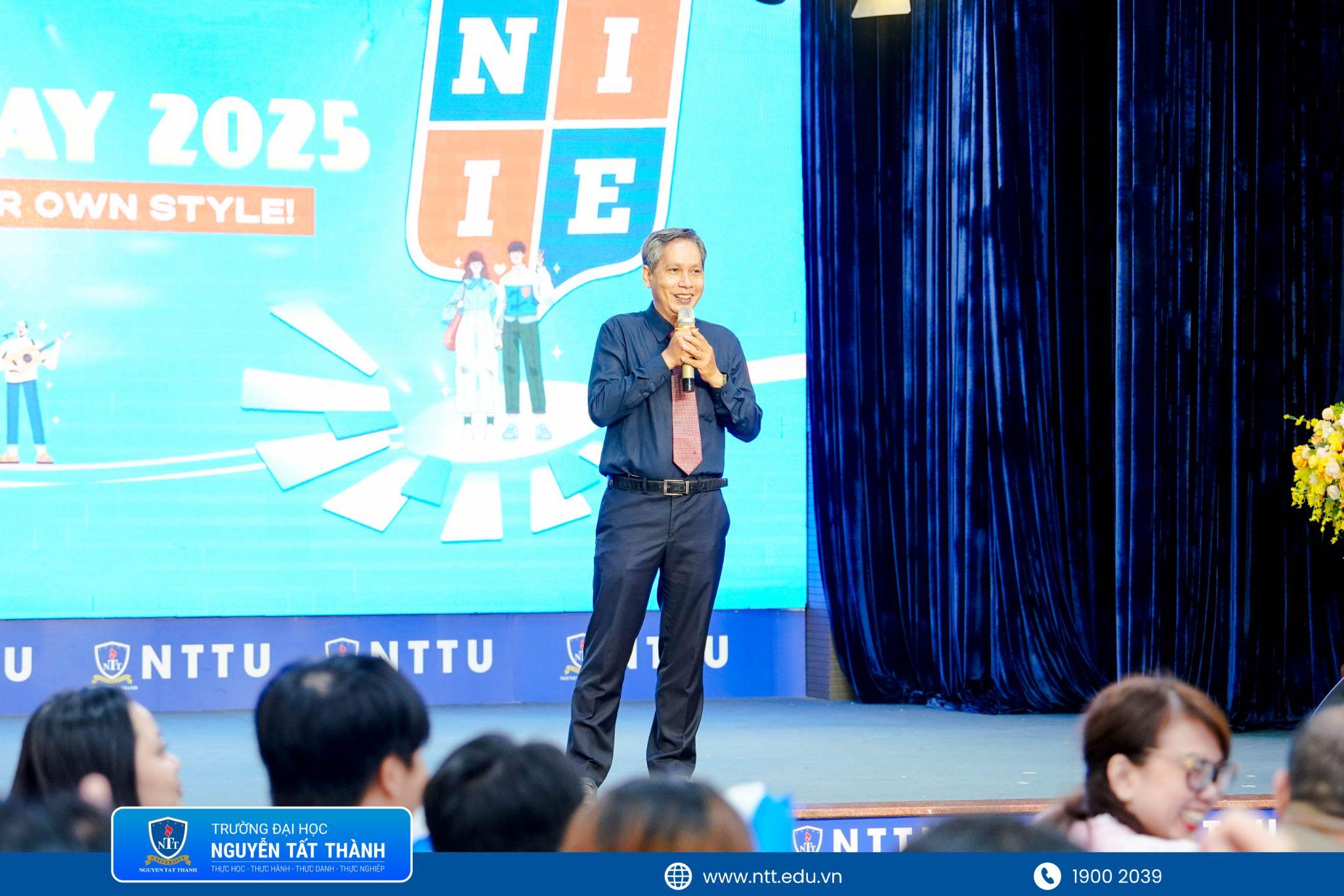 vong-chung-ket-niie-runway-2025 (2)