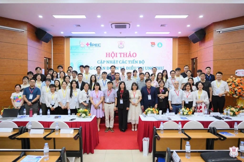 Giảng viên khoa Kỹ thuật xét nghiệm y học đạt giải Nhất báo cáo Poster tại Hội thảo khoa học toàn quốc về chẩn đoán và điều trị ung thư