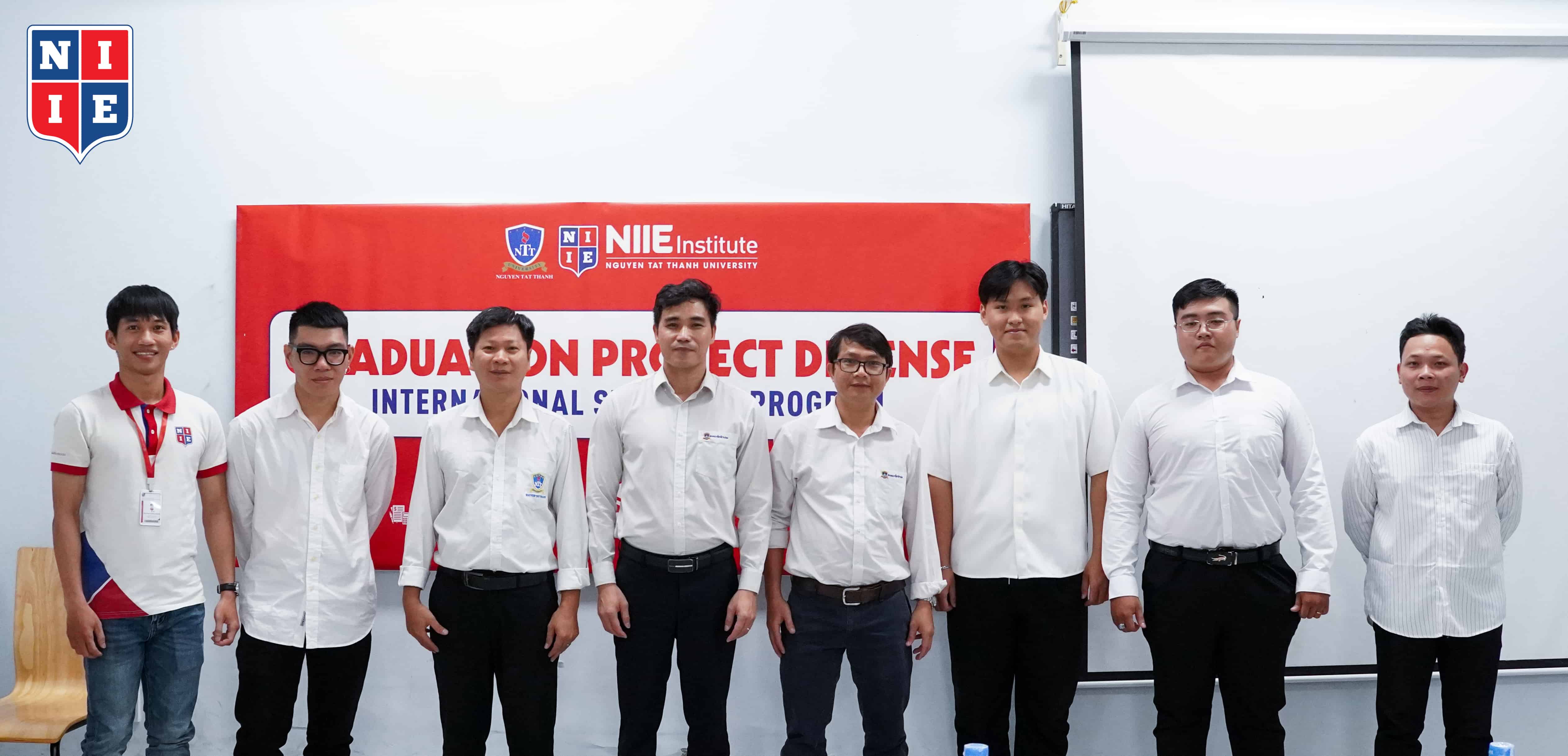 Sinh viên Công nghệ Kỹ thuật Ô tô NIIE bảo vệ Đồ án Tốt nghiệp với nhiều đề tài về nhiên liệu sạch và công nghệ ô tô hiện đại