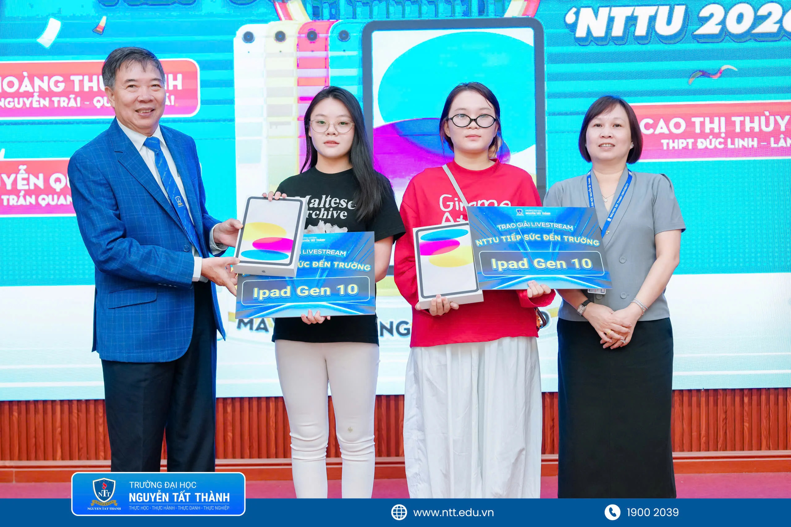Tiếp sức đến trường