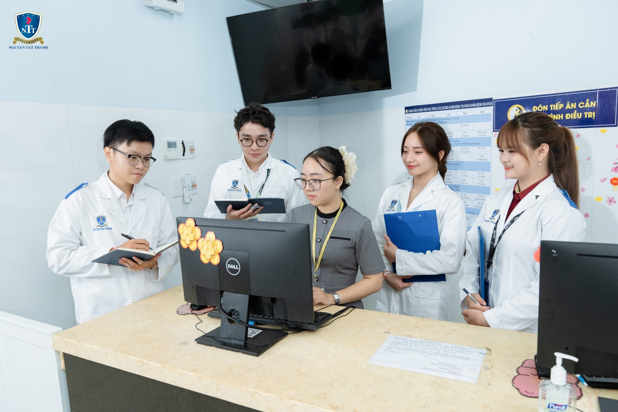 Quản lý bệnh viện