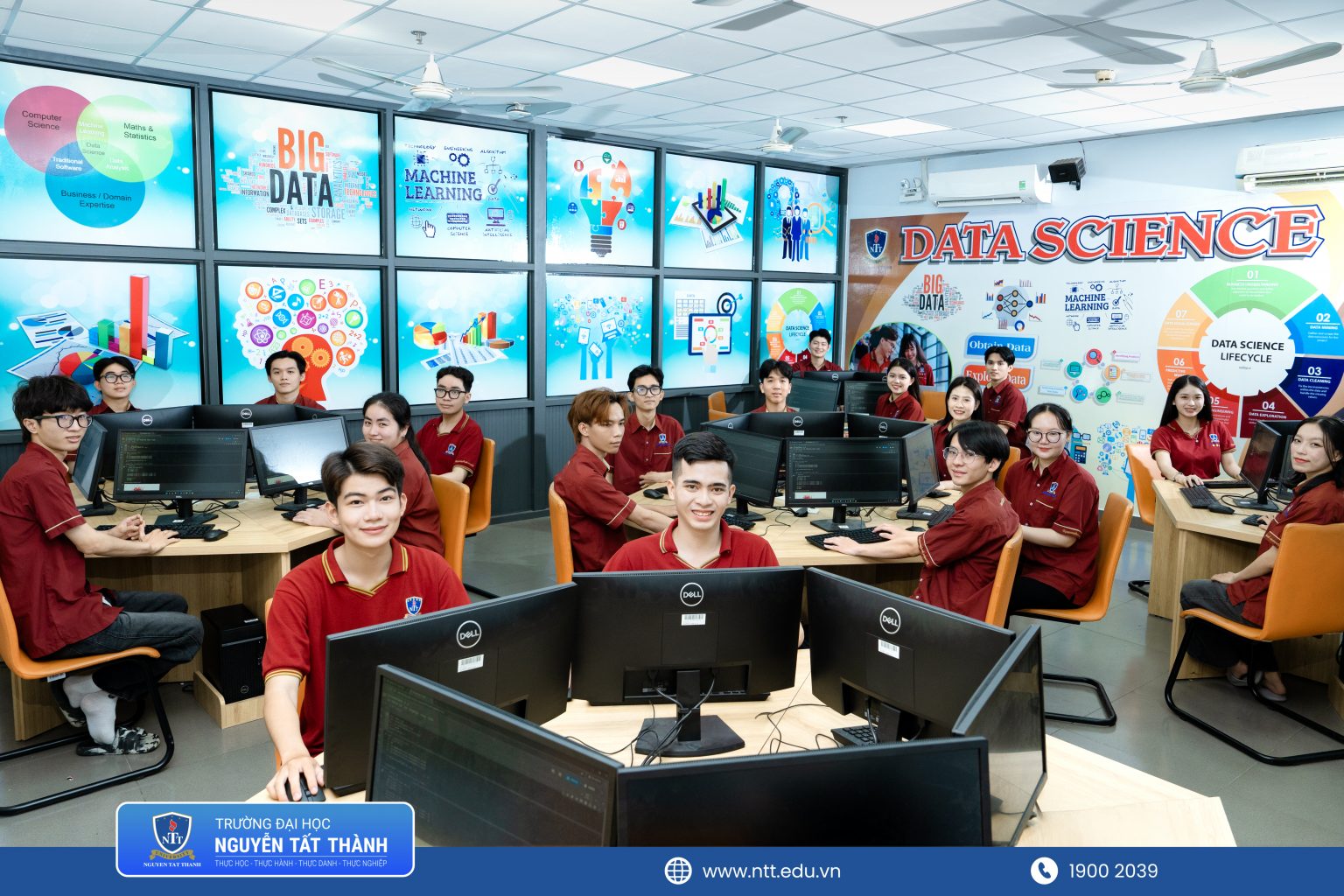 Đưa trí tuệ Việt Nam vươn tầm thế giới cùng ngành Khoa học máy tính NTTU