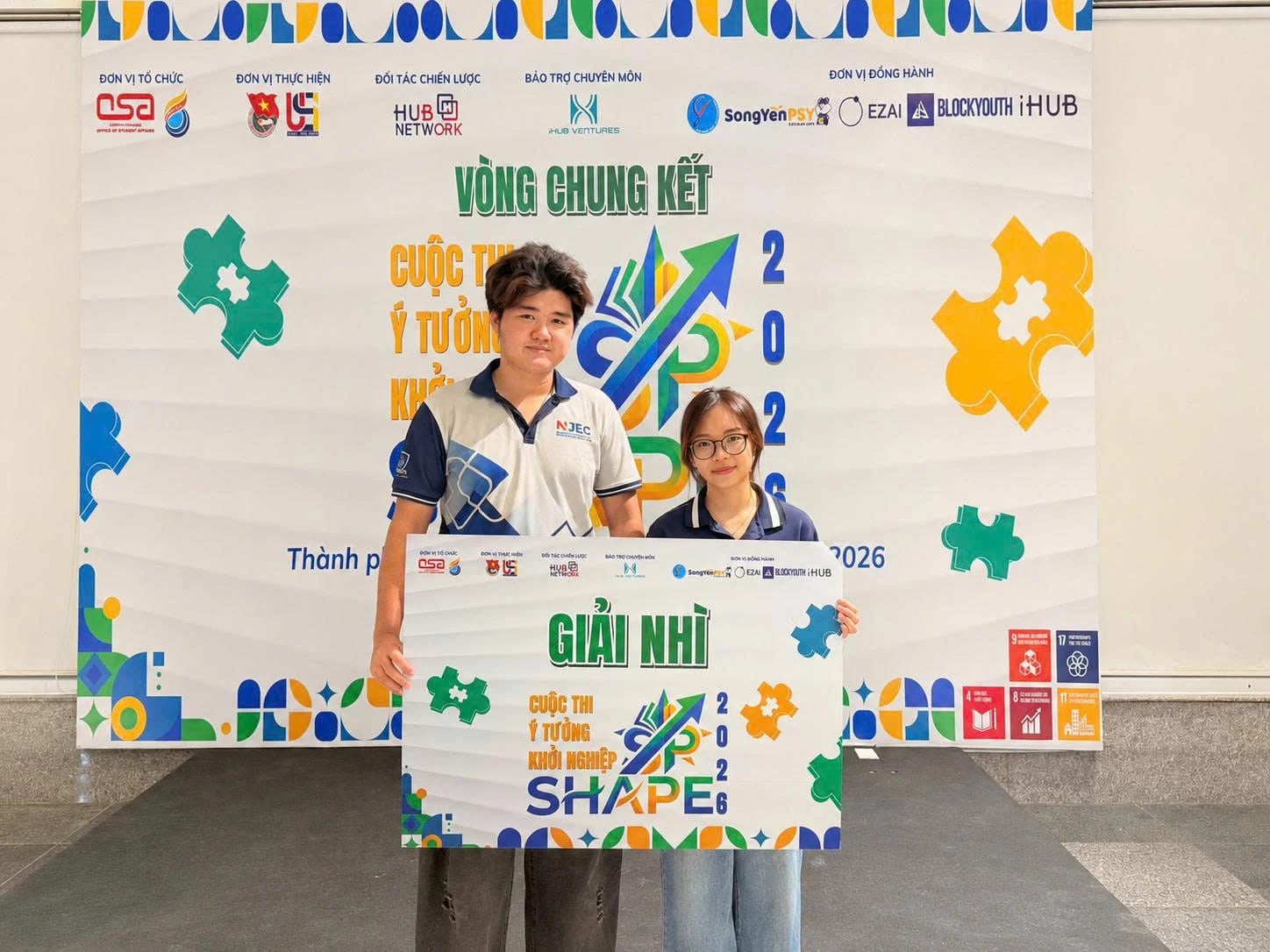 Sinh viên NTTU xuất sắc đạt Á quân I-Startup và giải Nhì SHAPE 2026 với dự án DOOVERSE – Đa dạng hóa các chế phẩm sinh học từ đu đủ