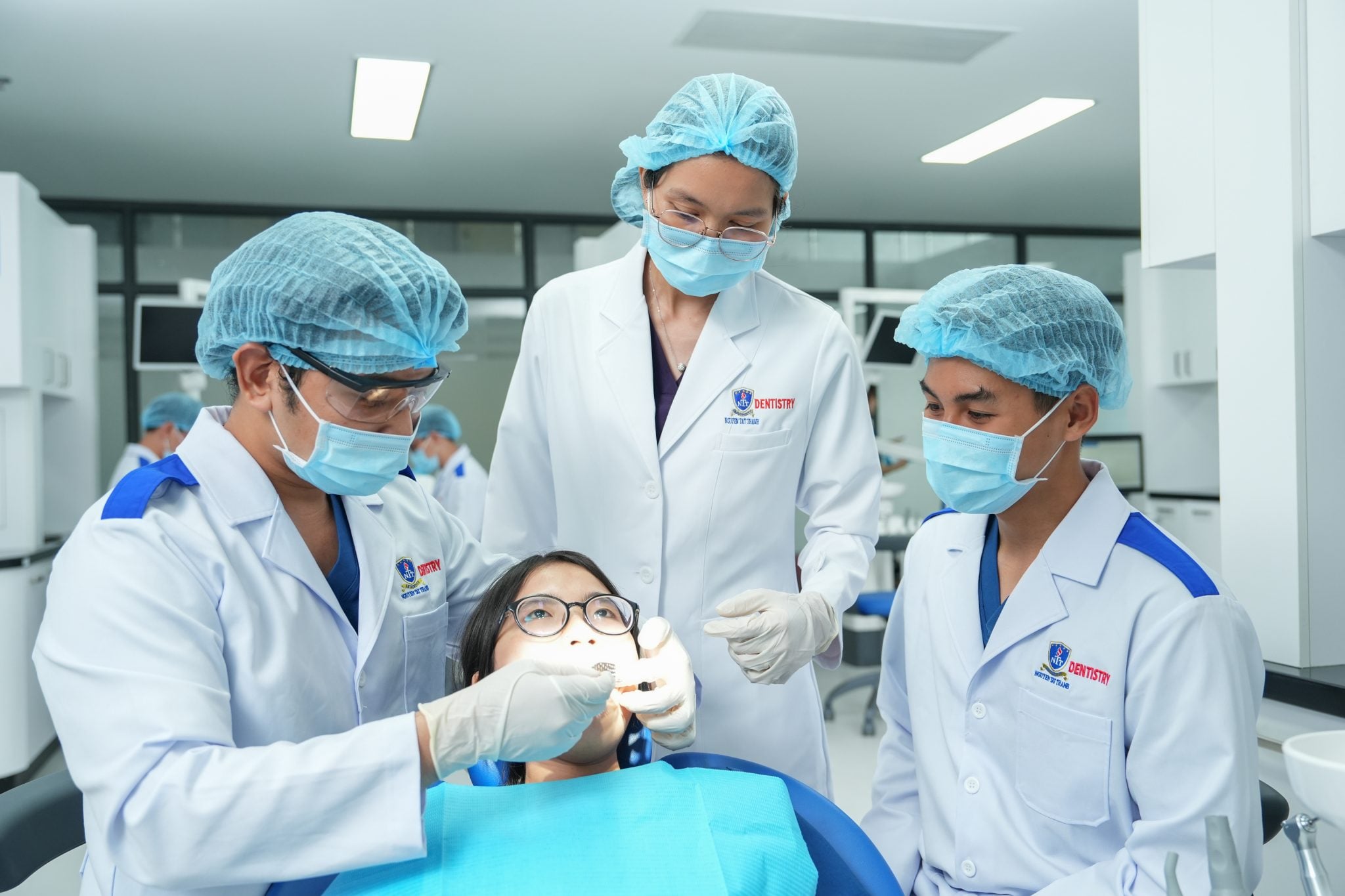 Nha Khoa Trẻ Em tại NTTU: Học để giỏi nghề – Lớn lên cùng trái tim biết yêu thương