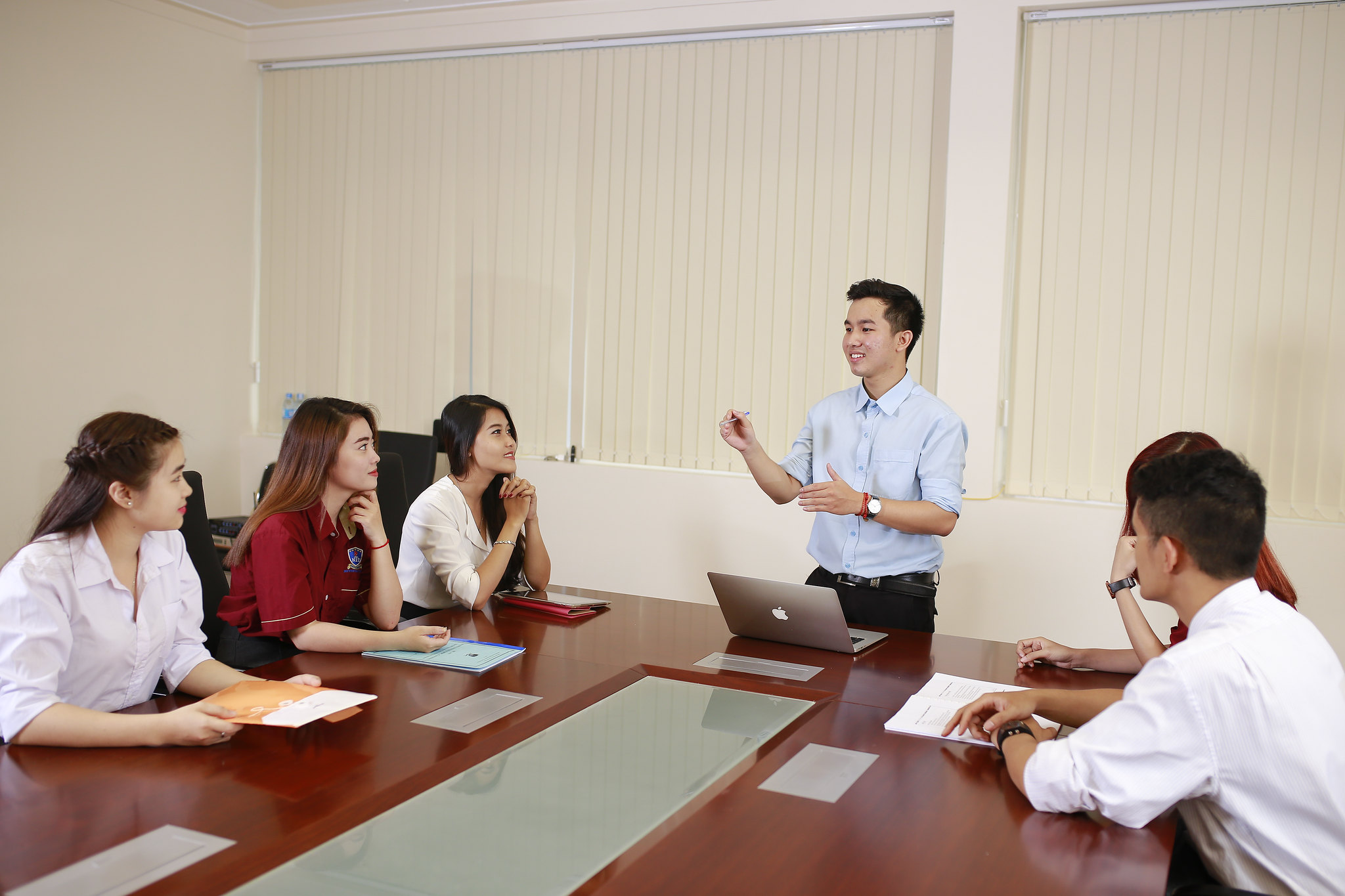 Xét tuyển ngành Tài chính Ngân hàng