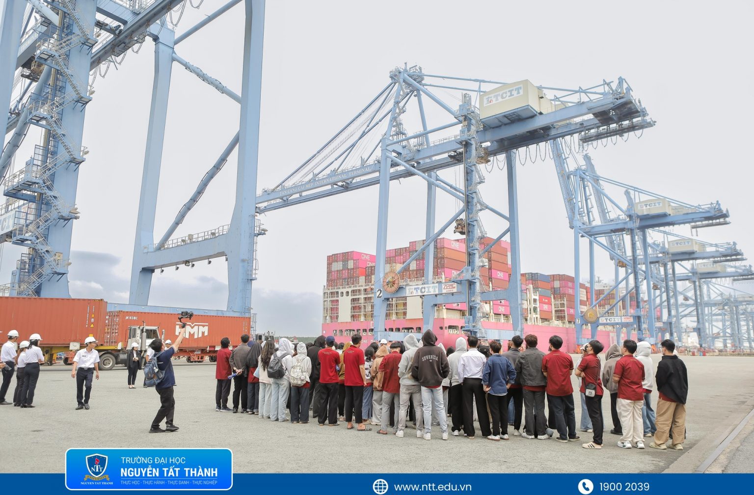 logistics và quản lý chuỗi cung ứng