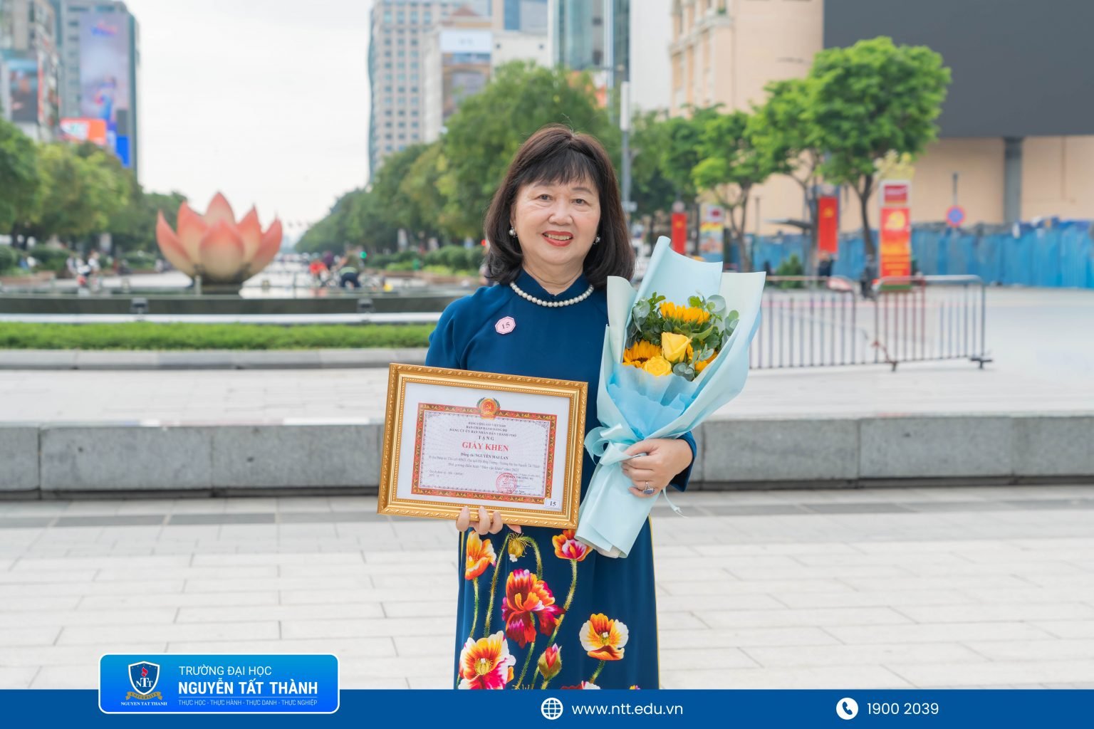 Lãnh đạo Trường ĐH Nguyễn Tất Thành vinh dự được tuyên dương điển hình “Dân vận khéo” năm 2025