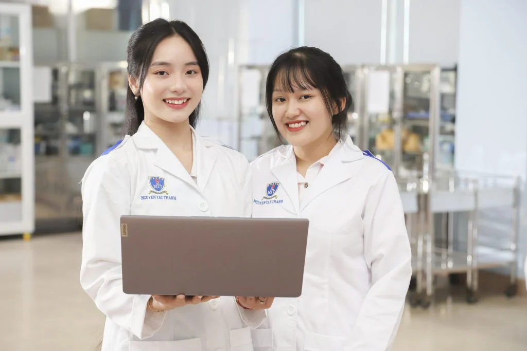 Ngành Y học dự phòng – Gen Z làm bác sĩ bảo vệ cộng đồng tương lai!